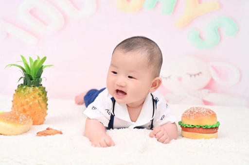 清徐宝宝在妈妈肚子里
